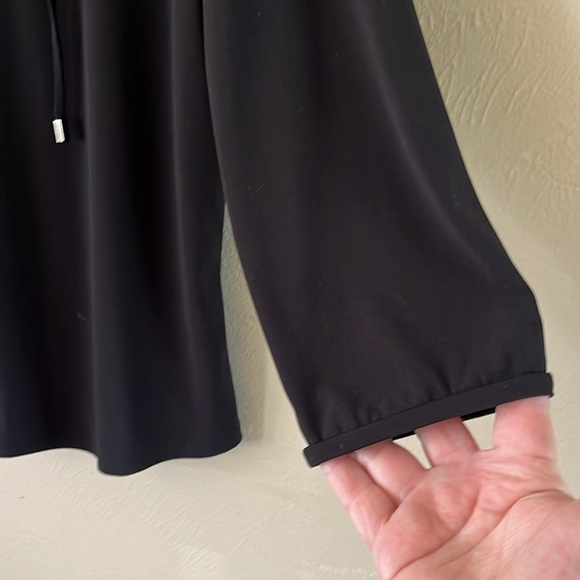 Liz Claiborne Tie Blouse Loose Fit Open V Neck Black Size XL - Picture 5 of 13